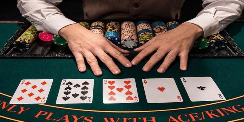 Poker - Chiến thuật chơi game bài bách chiến bách thắng